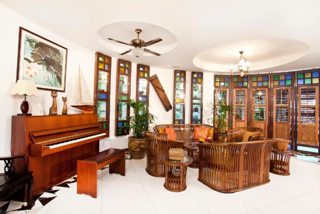 วินซ์ วิลลา Hotel บูกิต เมอร์ตาจัม ภายนอก รูปภาพ