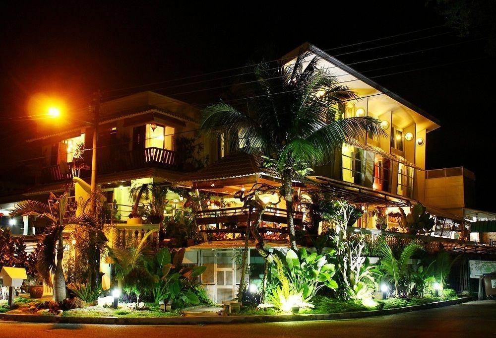 วินซ์ วิลลา Hotel บูกิต เมอร์ตาจัม ภายนอก รูปภาพ